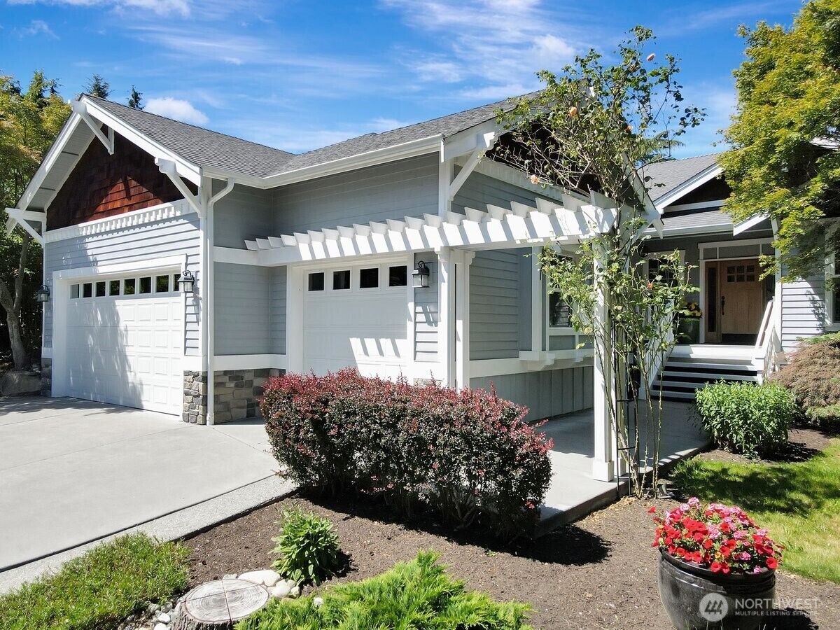 Property Photo:  1165  Matterhorn Loop  WA 98282 