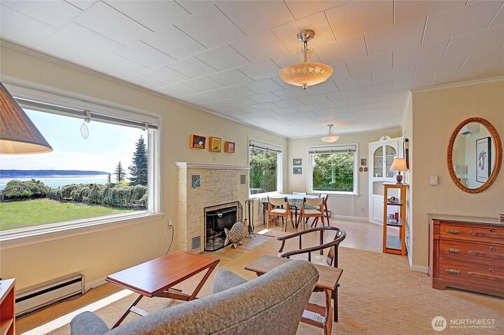 Property Photo:  562  Moe Road  WA 98282 