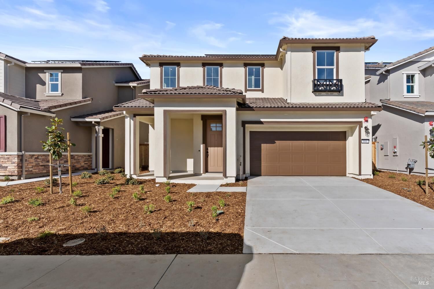 Property Photo:  806 Fruit Stand Circle  CA 95688 