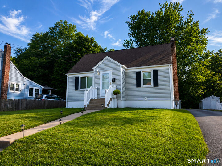 Property Photo: 341 School Street CT 06108