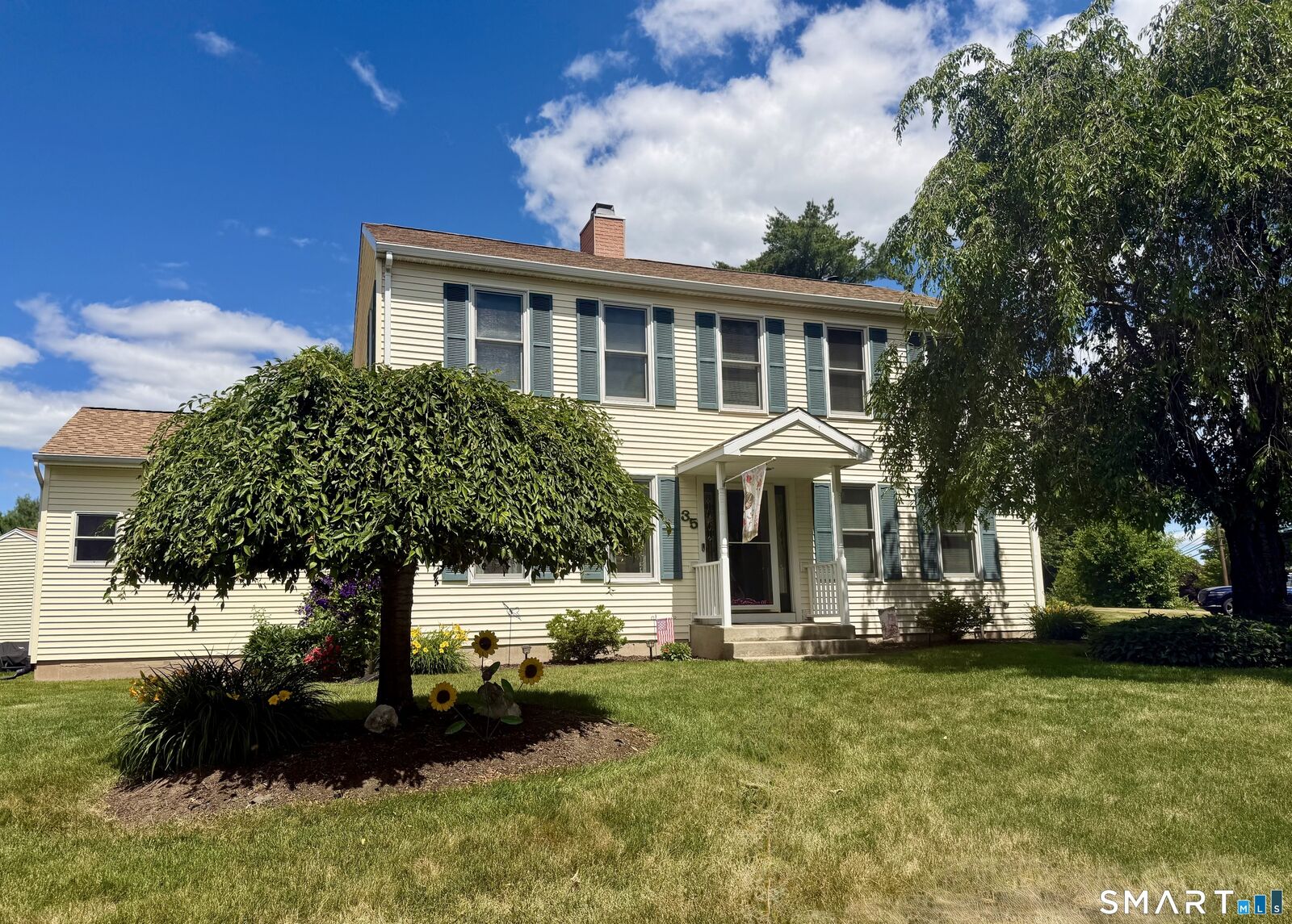 Property Photo: 35 North Street CT 06082