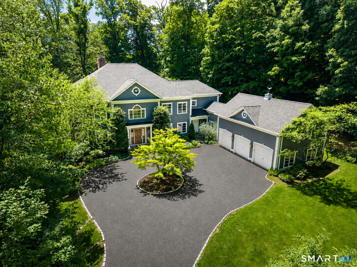 Property Photo: 760 Smith Ridge Road CT 06840