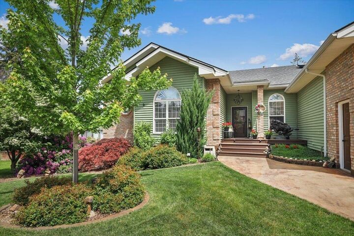 Property Photo: 1219 E Loch Haven Dr ID 83835