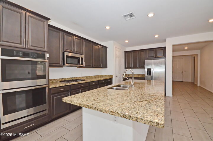 Property Photo: 12960 E Pantano View Drive AZ 85641