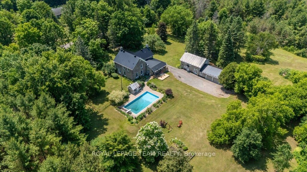 Property Photo: 10095 Shaw Road ON K0E 1S0
