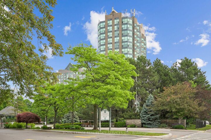 2155 Burnhamthorpe Road 1211 — photo 1