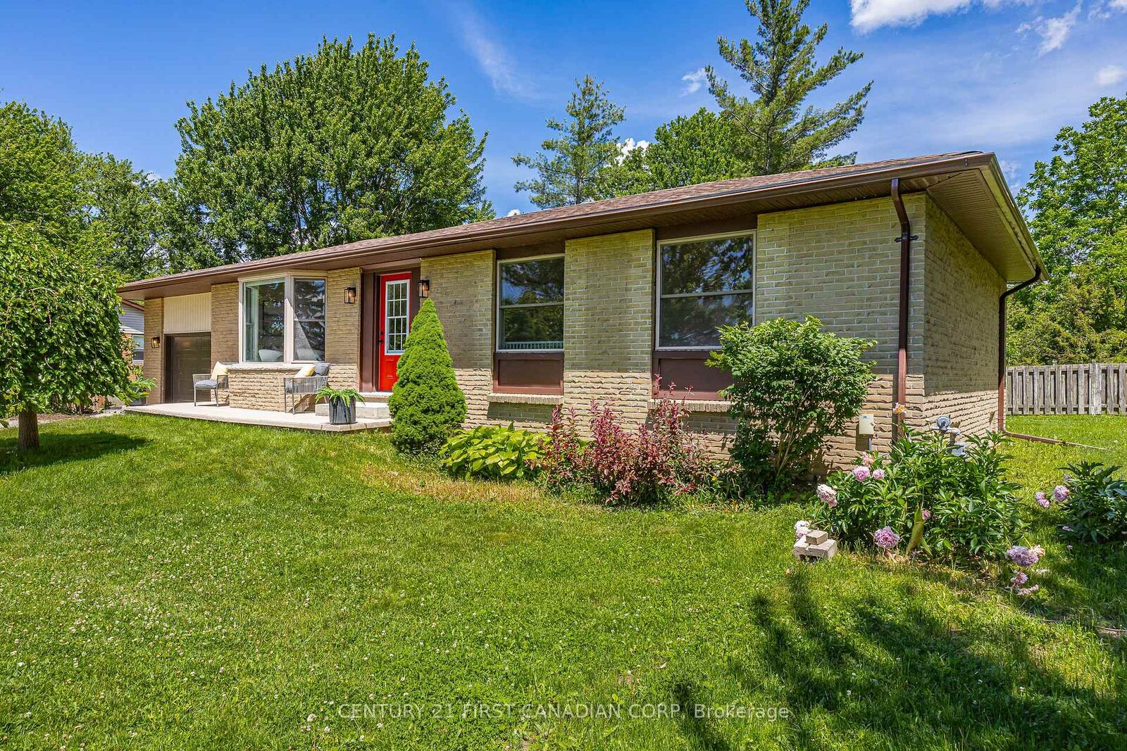 Property Photo: 34314 Denfield Road ON N0M 2J0