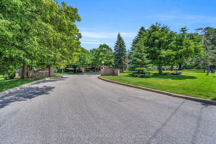 Property Photo: 111 Grew Boulevard 210 ON L0E 1L0