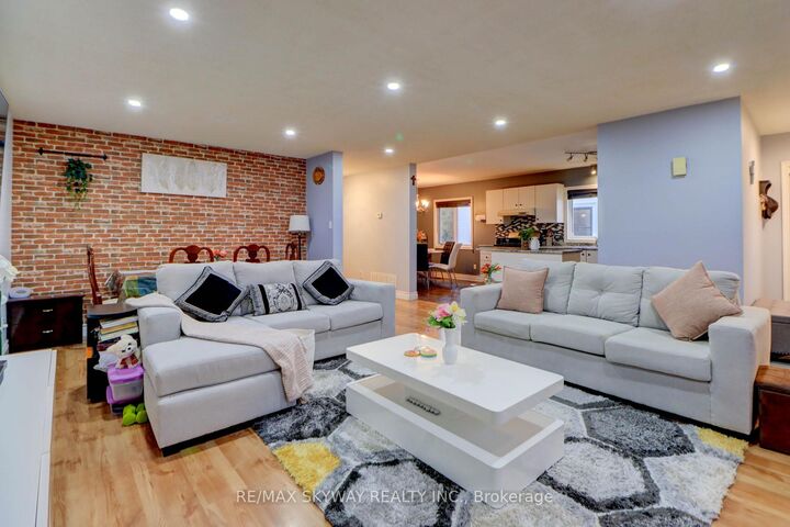 Property Photo: 282B Brock Street W ON L9P 1G1