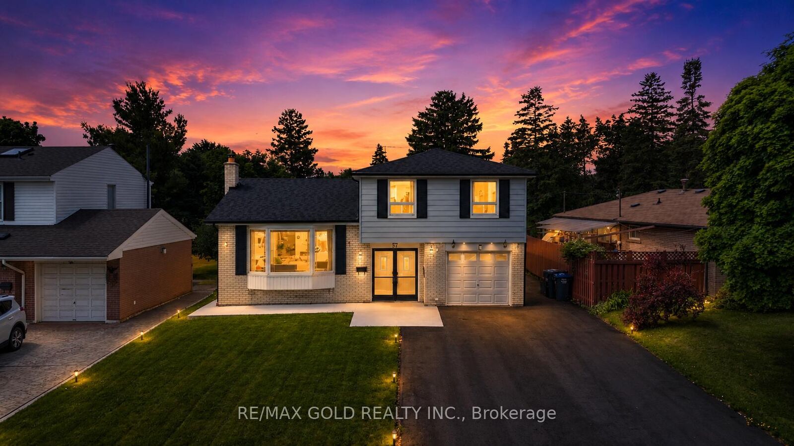 Property Photo: 41 Brookland Drive ON L6T 2M6