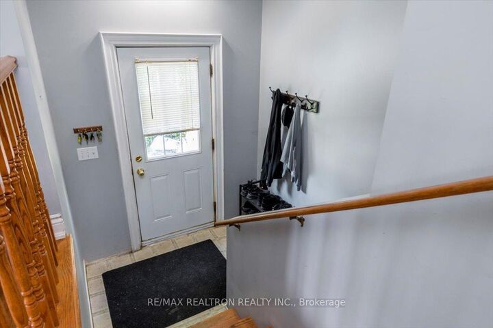 Property Photo: 14 Courtland Street ON L3V 1A5