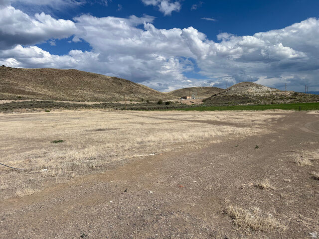 Property Photo: 73 W 1760 S UT 84747