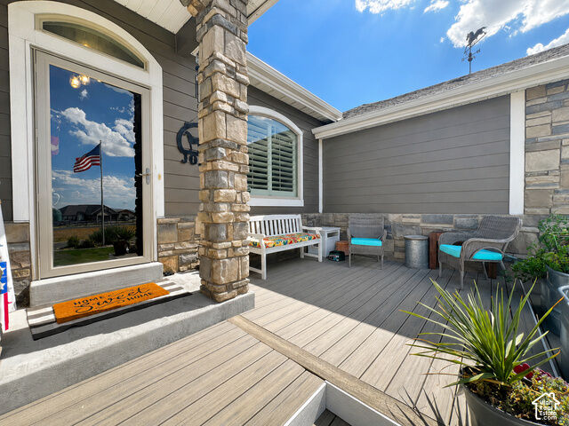 Property Photo:  1644 E Arrowhead Ln  UT 84074 
