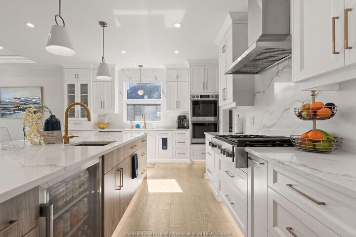 Property Photo: 258 Xavier Circle ON N8N 0J3