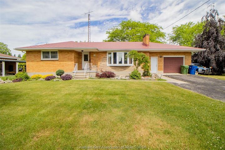 Property Photo: 523 Indian Creek Road West ON N7M 5J5
