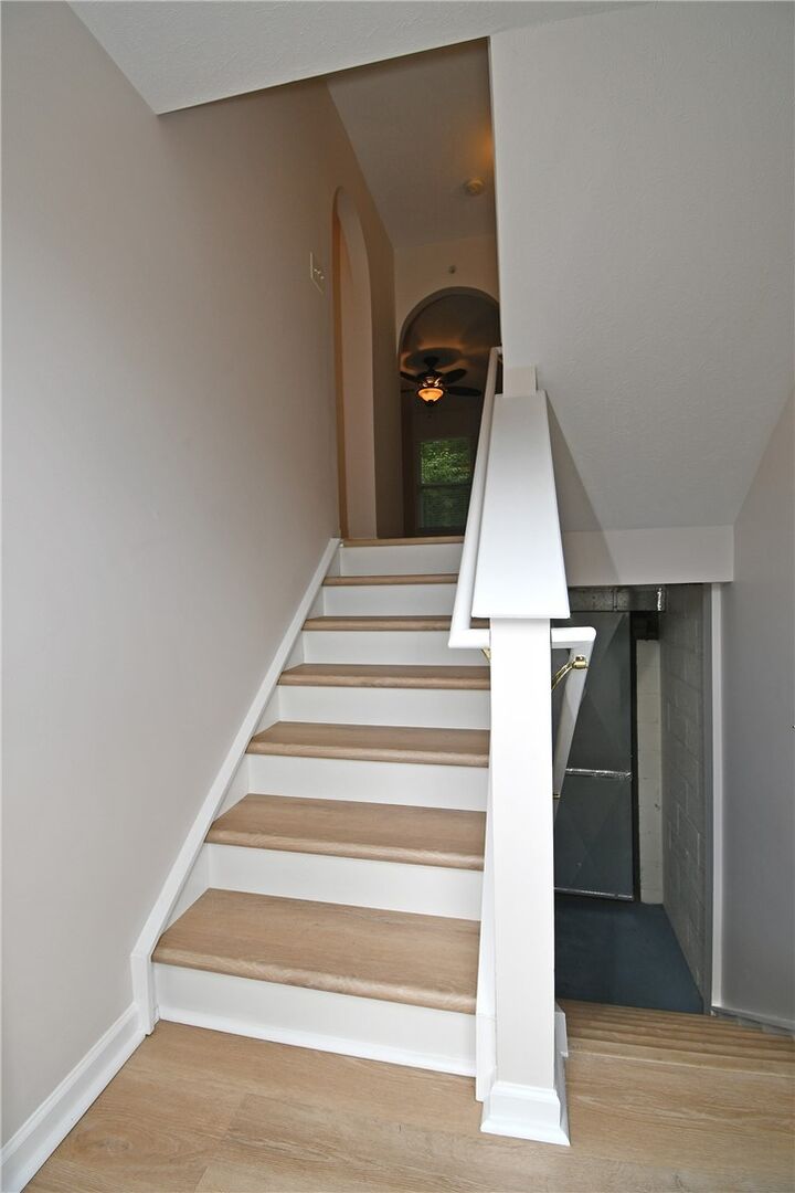 Property Photo: 2291 Flint Dr PA 15301