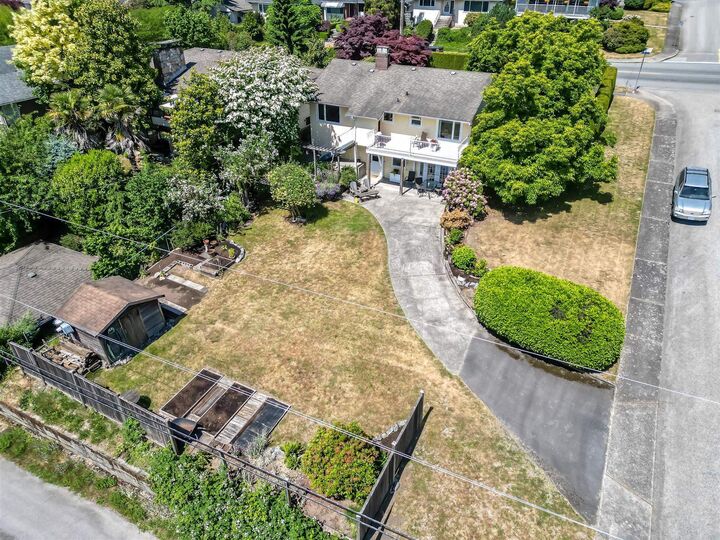 Property Photo: 144 E Eighth Avenue BC V3L 4J7