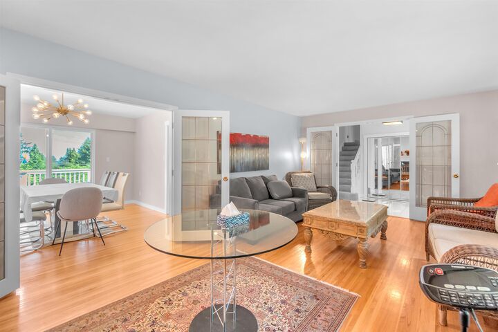 Property Photo: 670 St. Andrews Road BC V7S 1V6