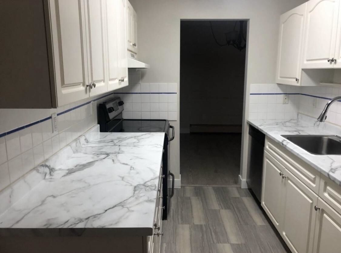 Property Photo: 13977 74 Avenue 202 BC V3W 6G6