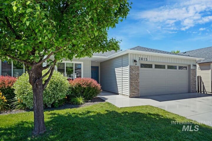 Property Photo: 2815 E Apricot Dr. ID 83646