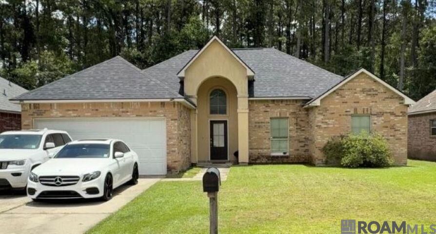 Property Photo: 25960 Bronzewood St LA 70726