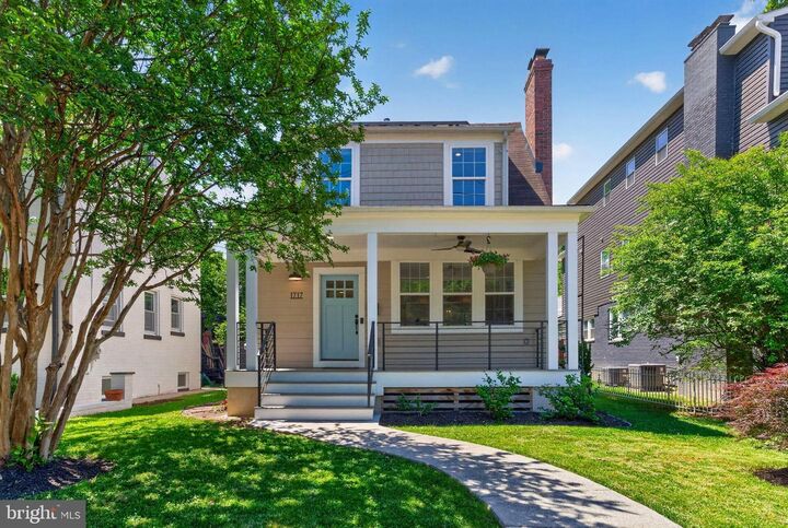 Property Photo:  1717 Evarts Street NE  DC 20018 