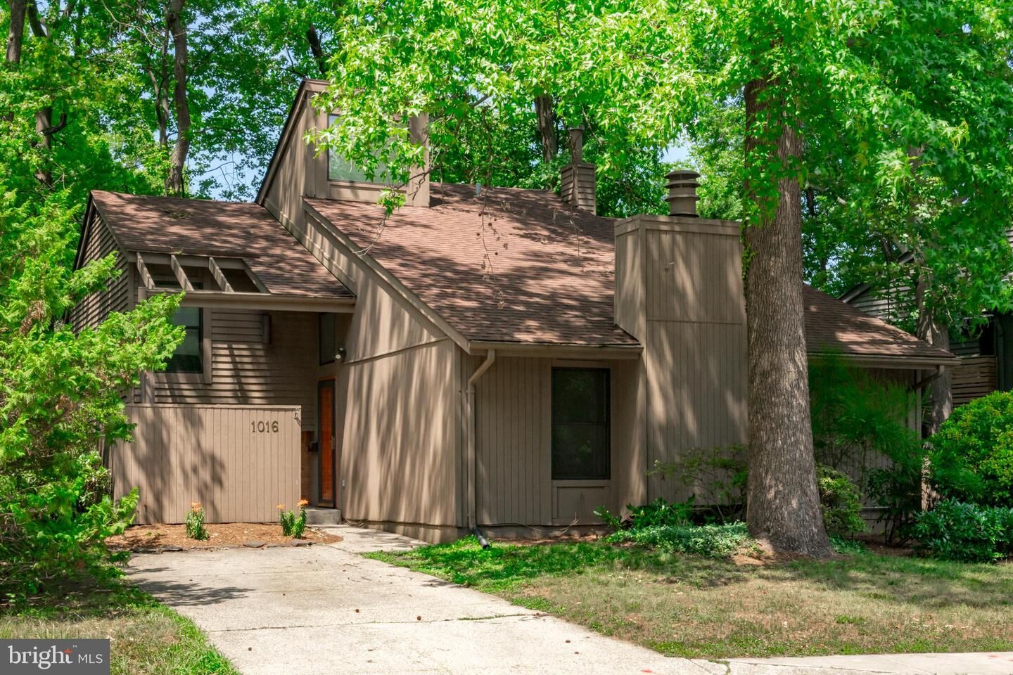 Property Photo:  1016 Timber Creek Drive  MD 21403 