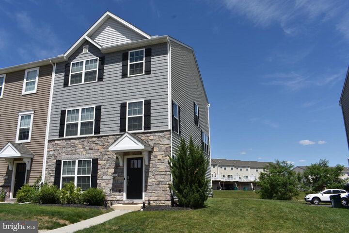 Property Photo: 5100 Laurel Valley Lane PA 17025