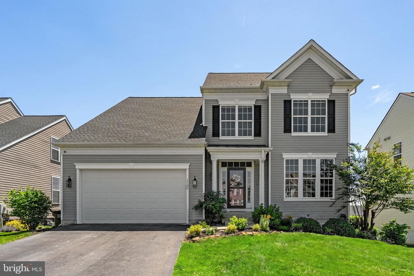 Property Photo:  1705 Magnolia Circle  VA 22701 