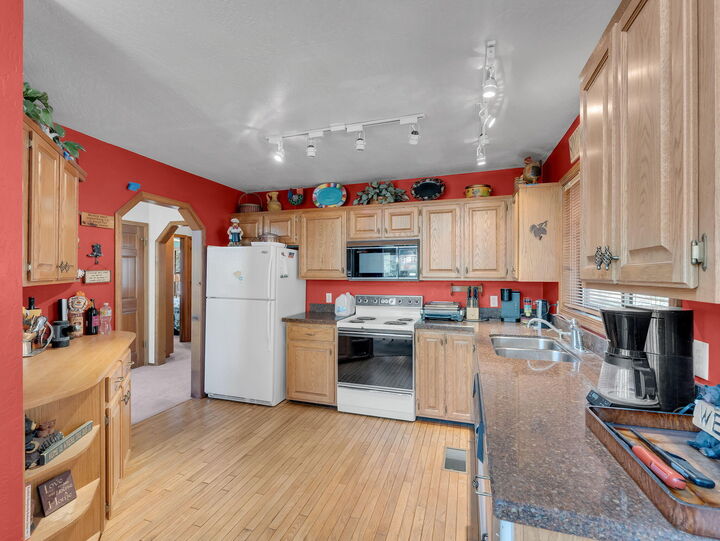 Property Photo:  5214 Pinecone Drive  AZ 85544 
