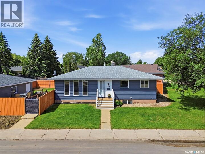 Property Photo: 103 Appleby Drive SK S7M 4B4