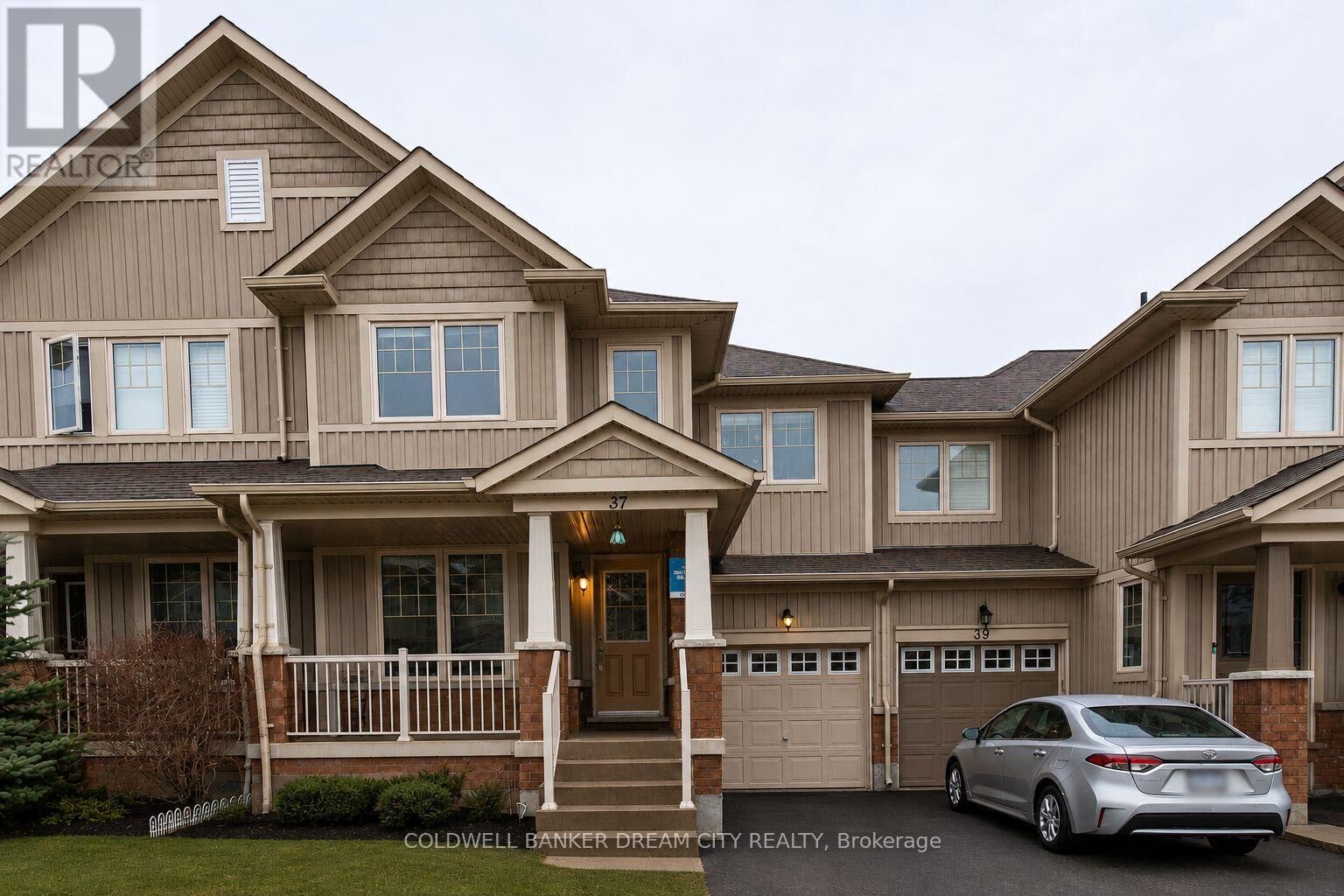 Property Photo: 37 Stoyell Drive ON L4E 0M7