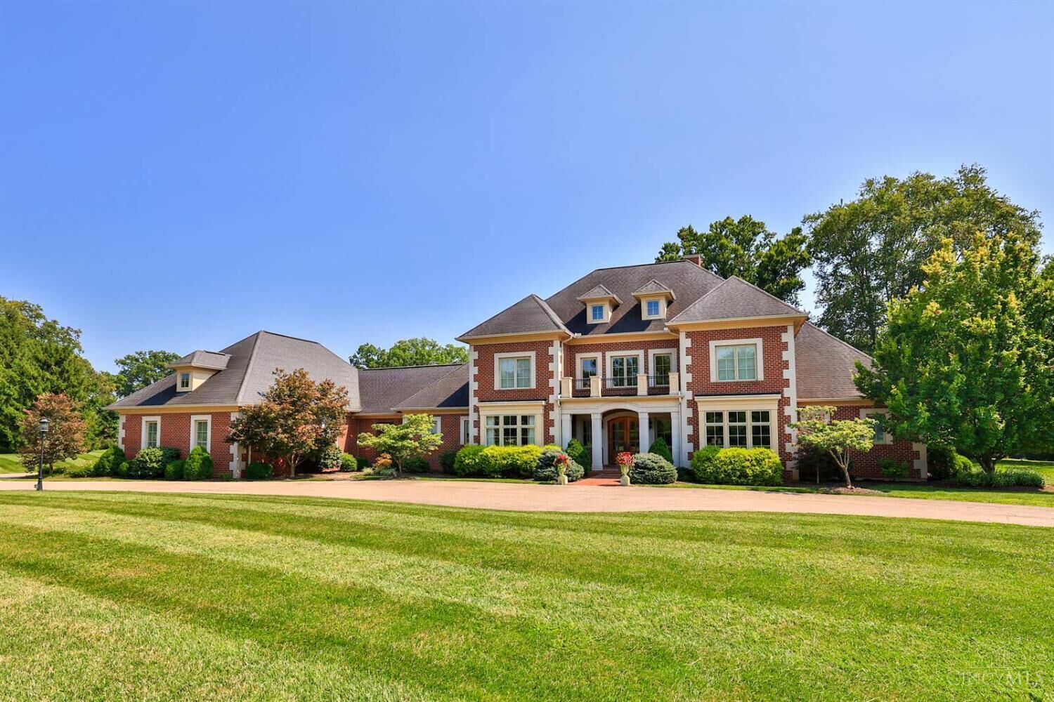 Property Photo: 6650 Alberly Lane OH 45243