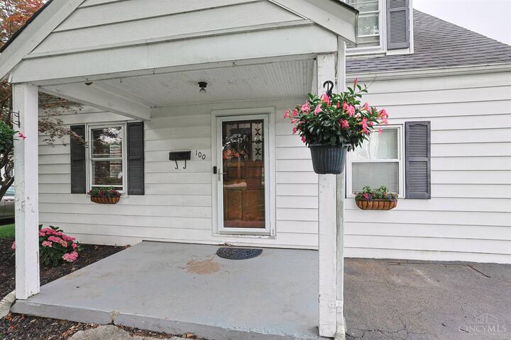 Property Photo: 100 Elbern Avenue OH 45030