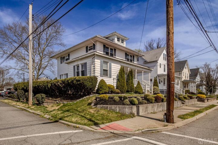 Property Photo:  49 Riva Avenue 2  NJ 08850 