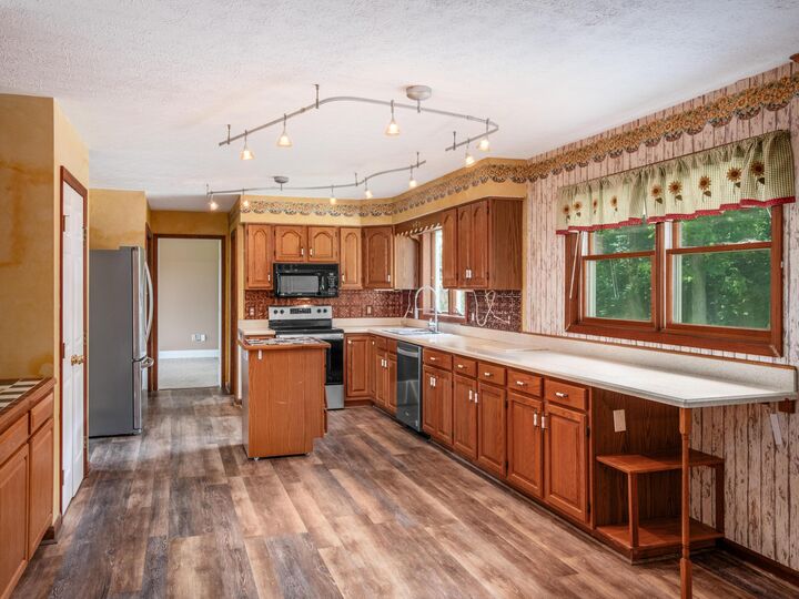 Property Photo: 9707 Crottinger Road OH 43064