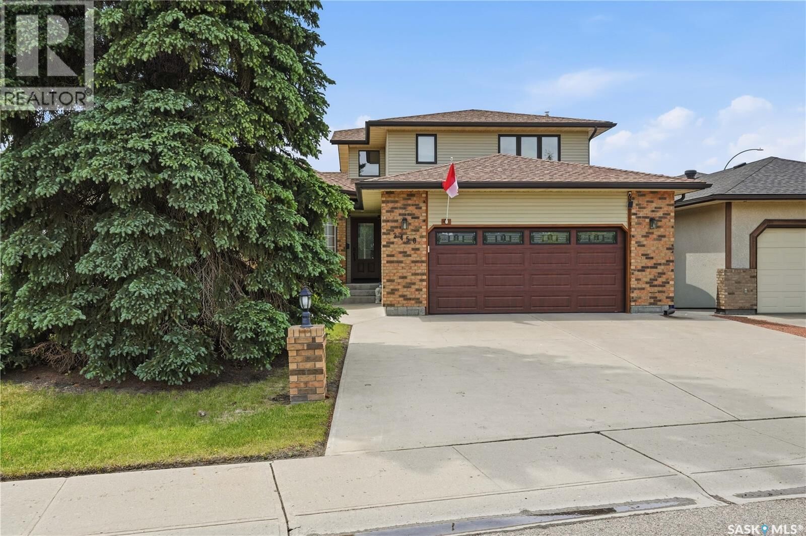 Property Photo: 3450 Arbor Grove Drive SK S4V 2R3