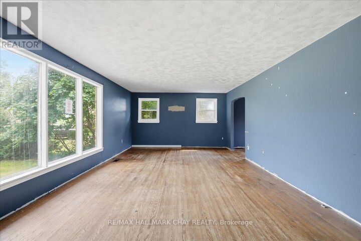Property Photo: 992 Ewart Street ON L0L 1C0