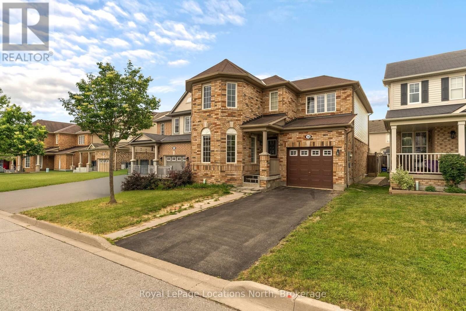 Property Photo: 16 Ferris Lane ON L9R 0H9