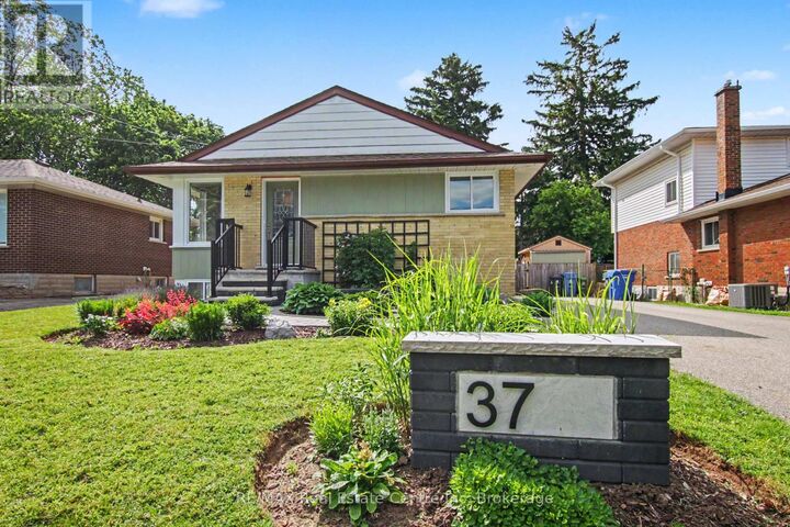 Property Photo:  37 Ottawa Crescent  ON N1E 2A5 