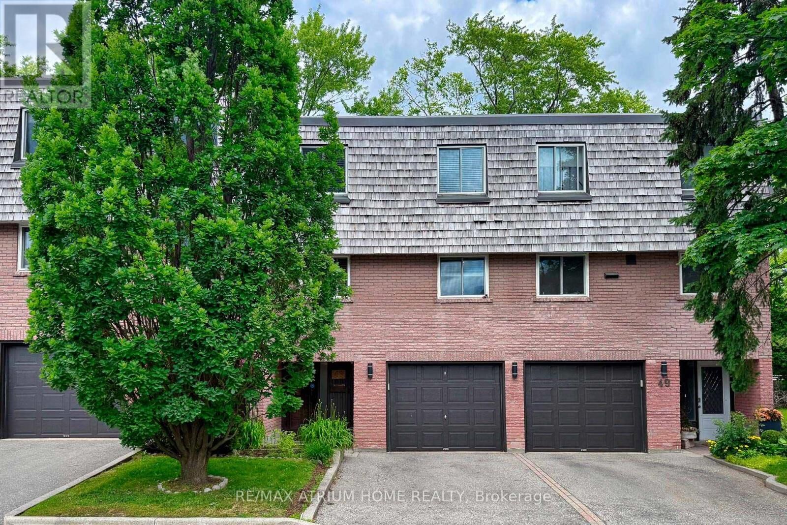 Property Photo: 2145 Sherobee Road 48 ON L5A 3G8