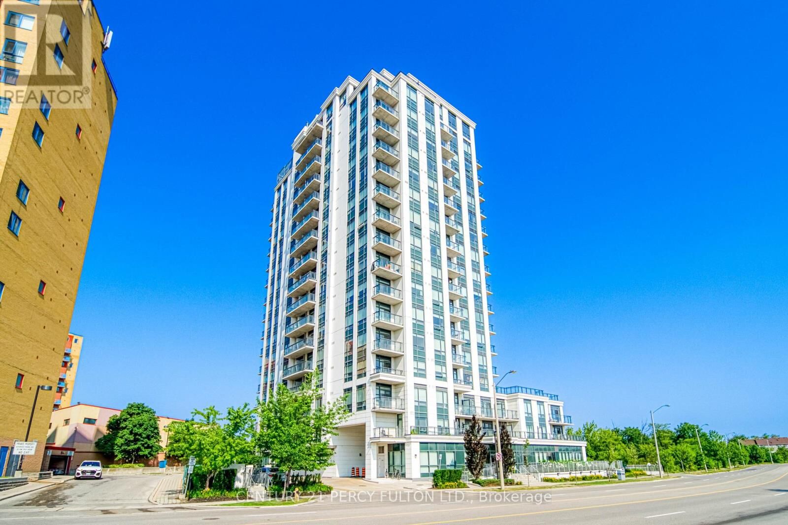 Property Photo:  840 Queens Plate Drive 802  ON M9W 7J9 