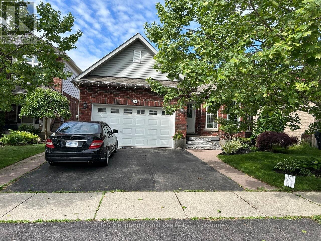 Property Photo:  76 Summit Ridge Road  ON N1E 0B8 