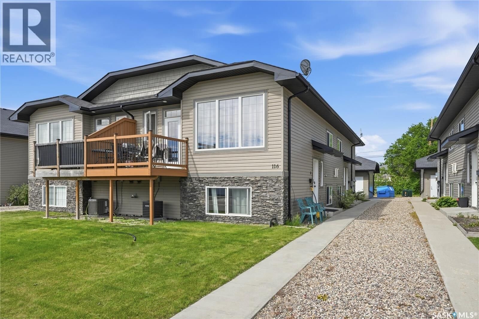 Property Photo: 3 116 Hiebert Crescent SK S0K 2T0