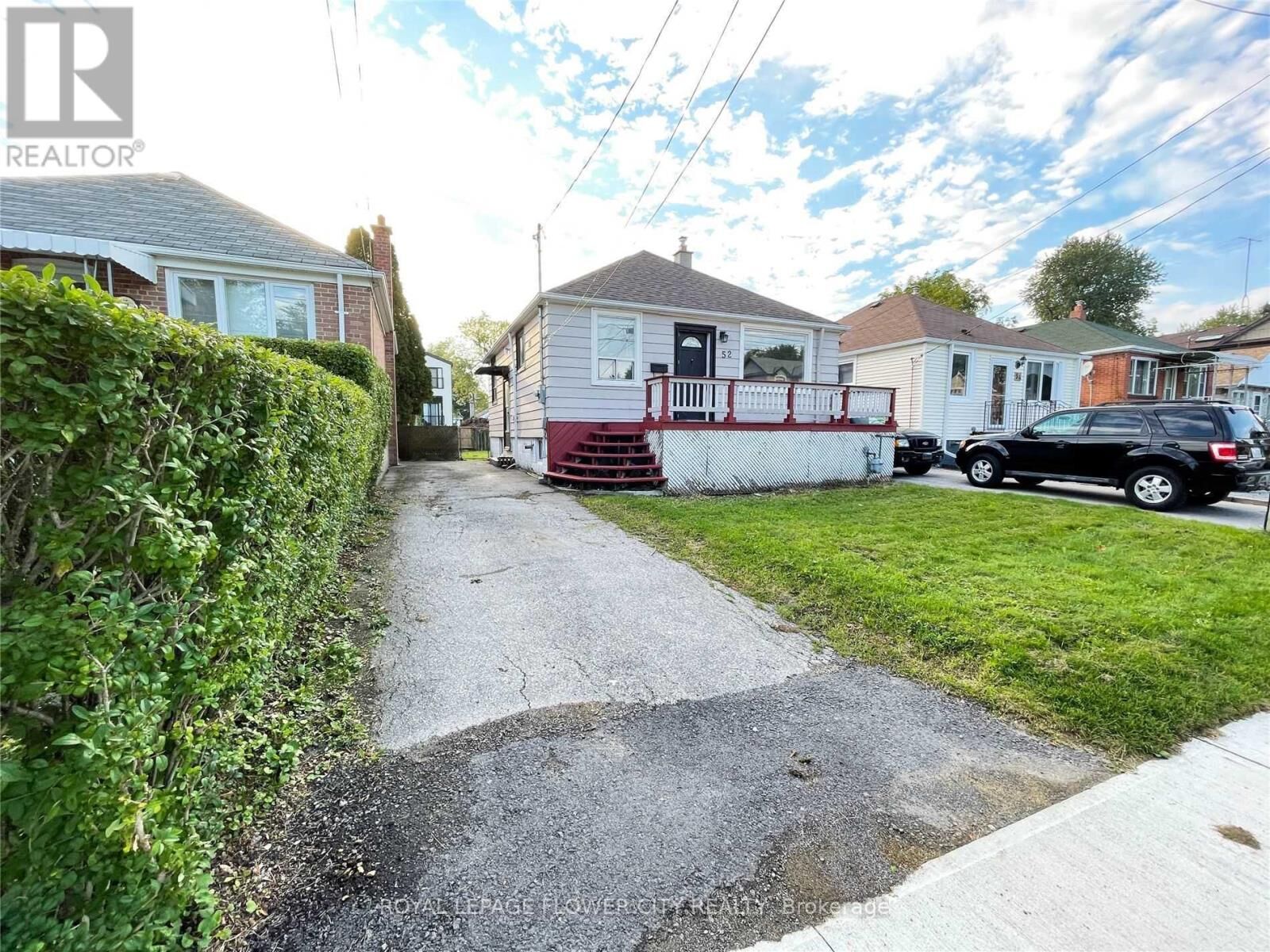 Property Photo: 52 Claremore Avenue ON M1N 3R9