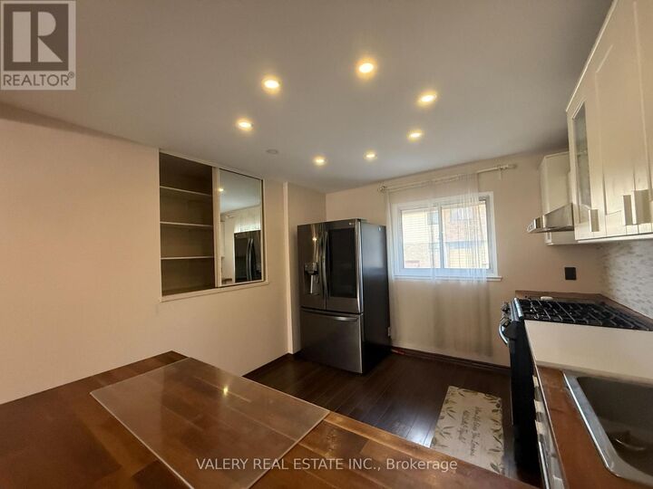 Property Photo:  180 Mississauga Valley Boulevard 143A  ON L5A 3M2 