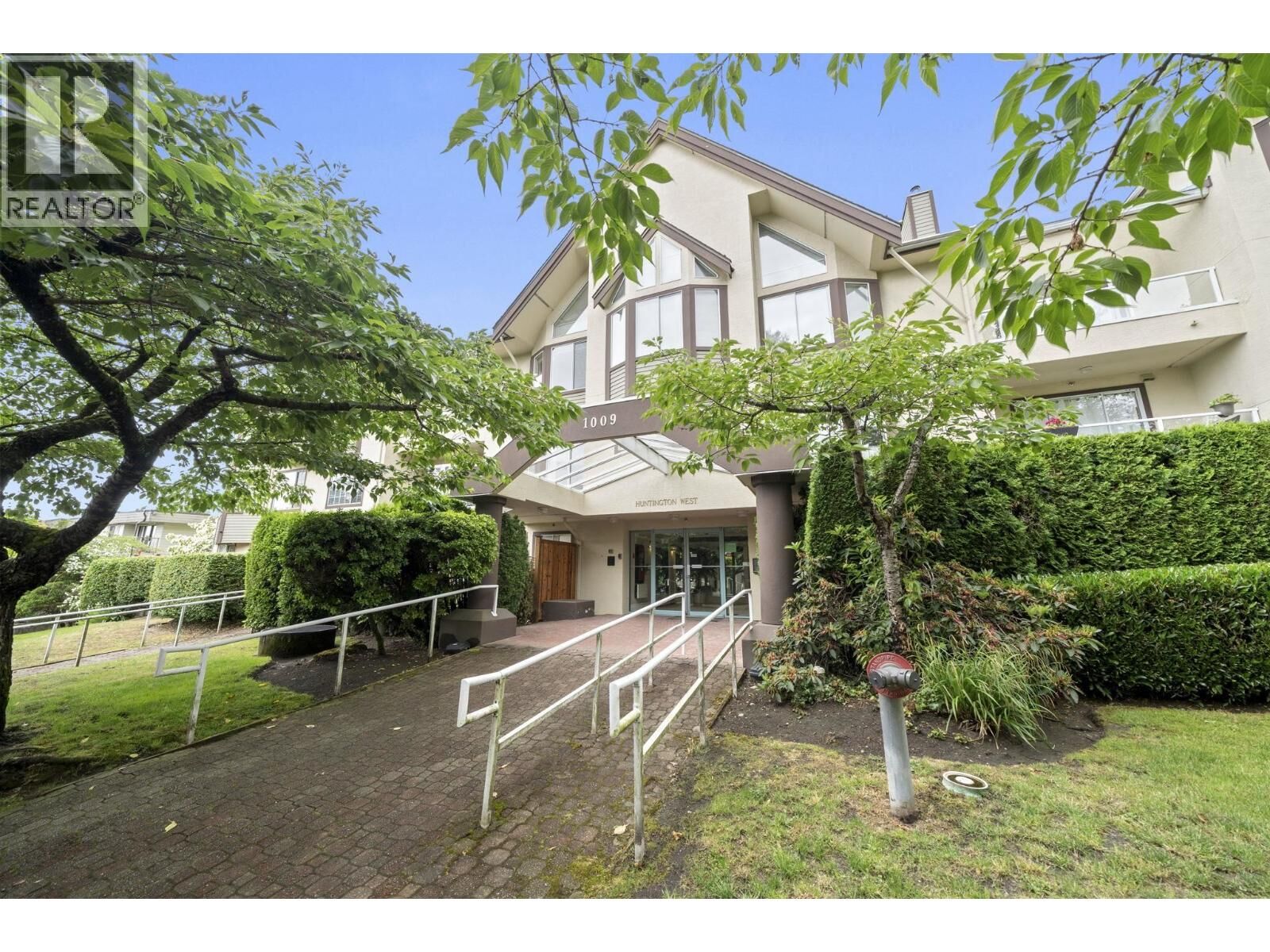 Property Photo:  1009 Howay Street 305  BC V3M 6R1 