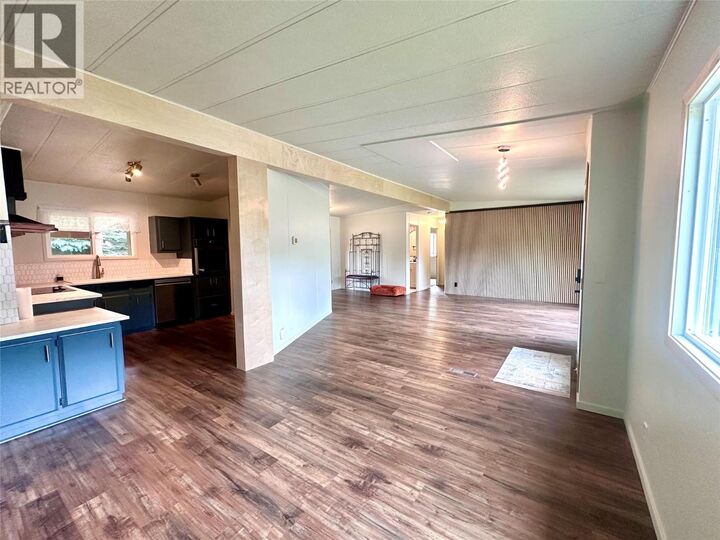 Property Photo: 901 Eighth Street BC V0G 1Z0