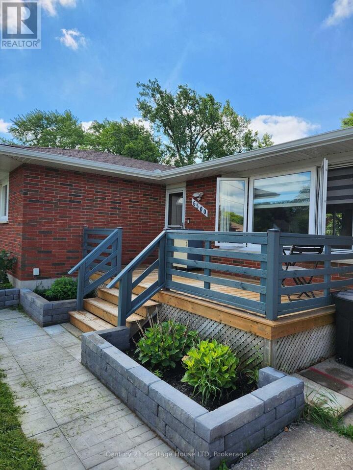 Property Photo: 6500 Hawkins Street ON L2G 3B7