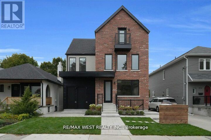 Property Photo: 502 Atlas Avenue C ON M6C 3R3